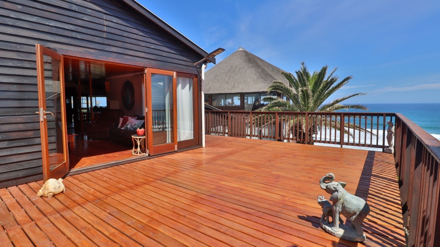 10 Bedroom Property for Sale in Dana Bay Western Cape